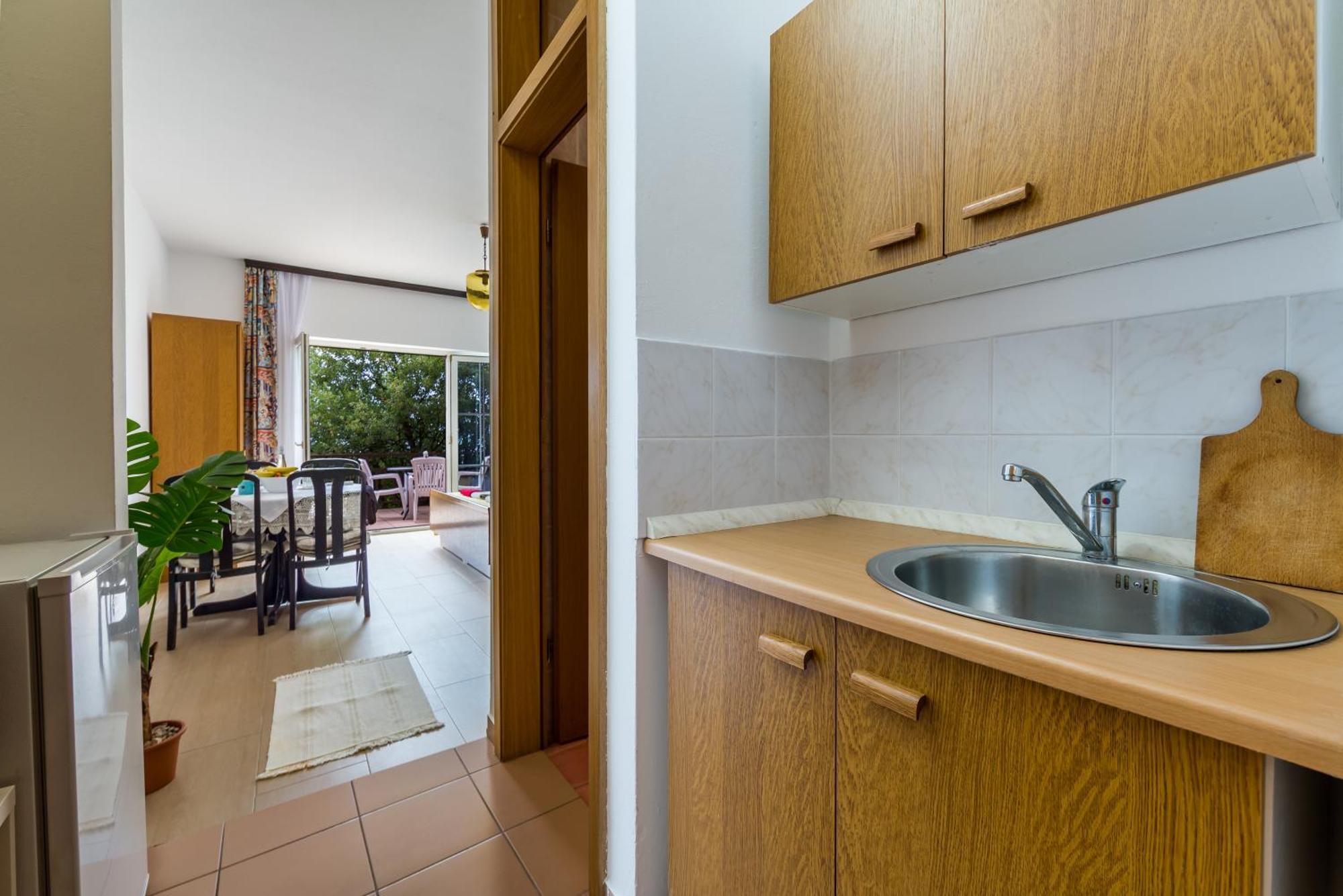Apartments Claudia Smrika Exterior photo